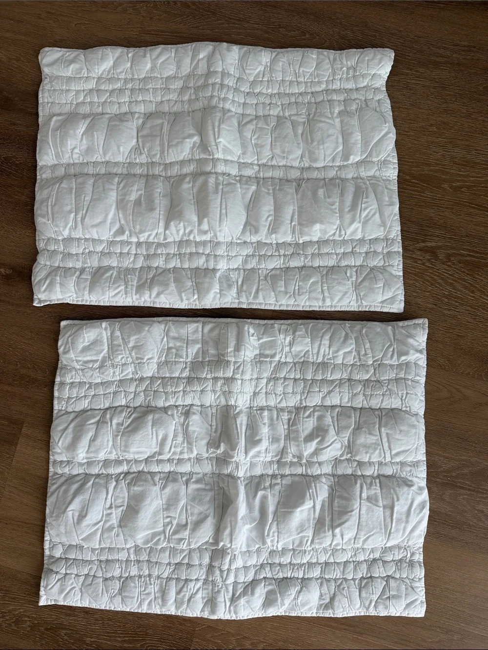 Pottery Barn Teen White Ruched Quilted Standard Pillow Shams